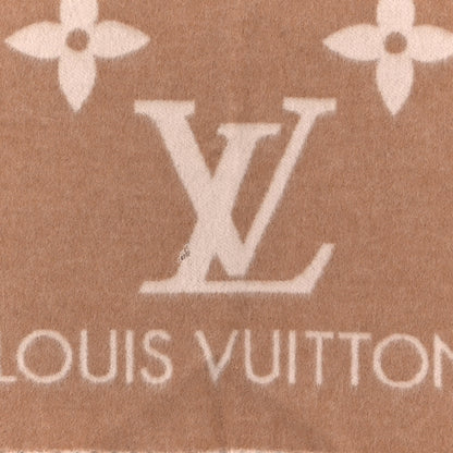 Louis Vuitton Cashmere Monogram Reykjavik Scarf Beige 4 of 4
