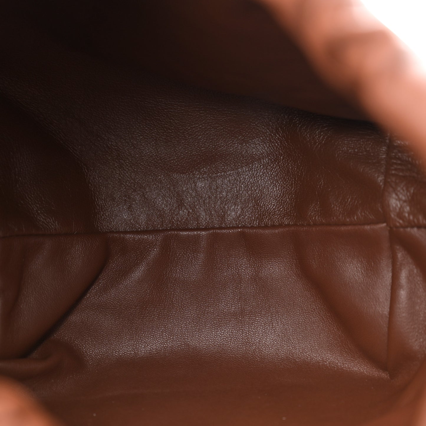 Nappa Vlogo Pouf Pouch Tan