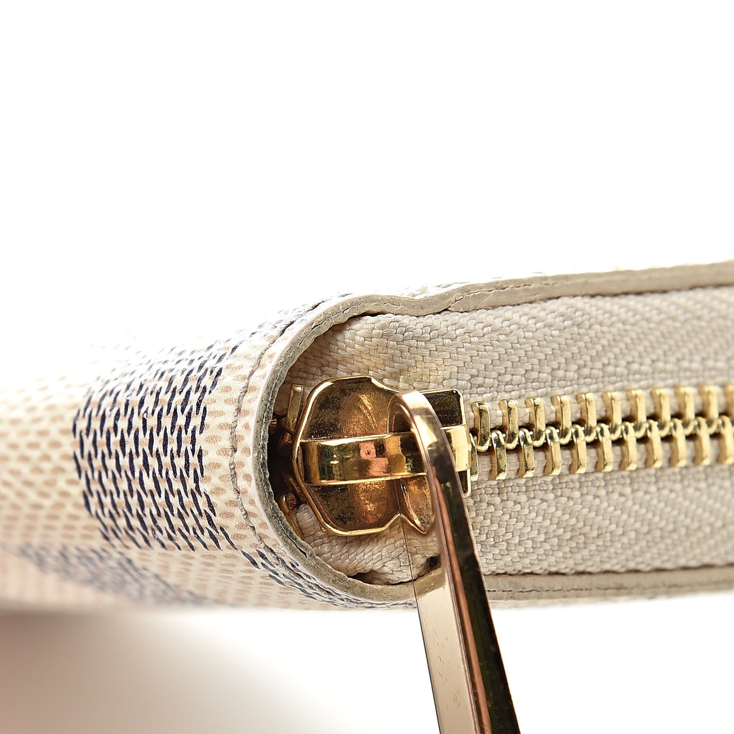 Louis Vuitton Damier Azur Zippy Wallet 8 of 14