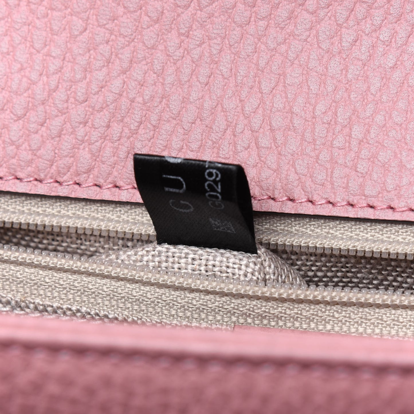 Dollar Calfskin Interlocking G Shoulder Bag Soft Pink