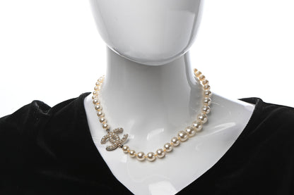Chanel Pearl CC 100th Anniversary Necklace Light Gold 2 of 7