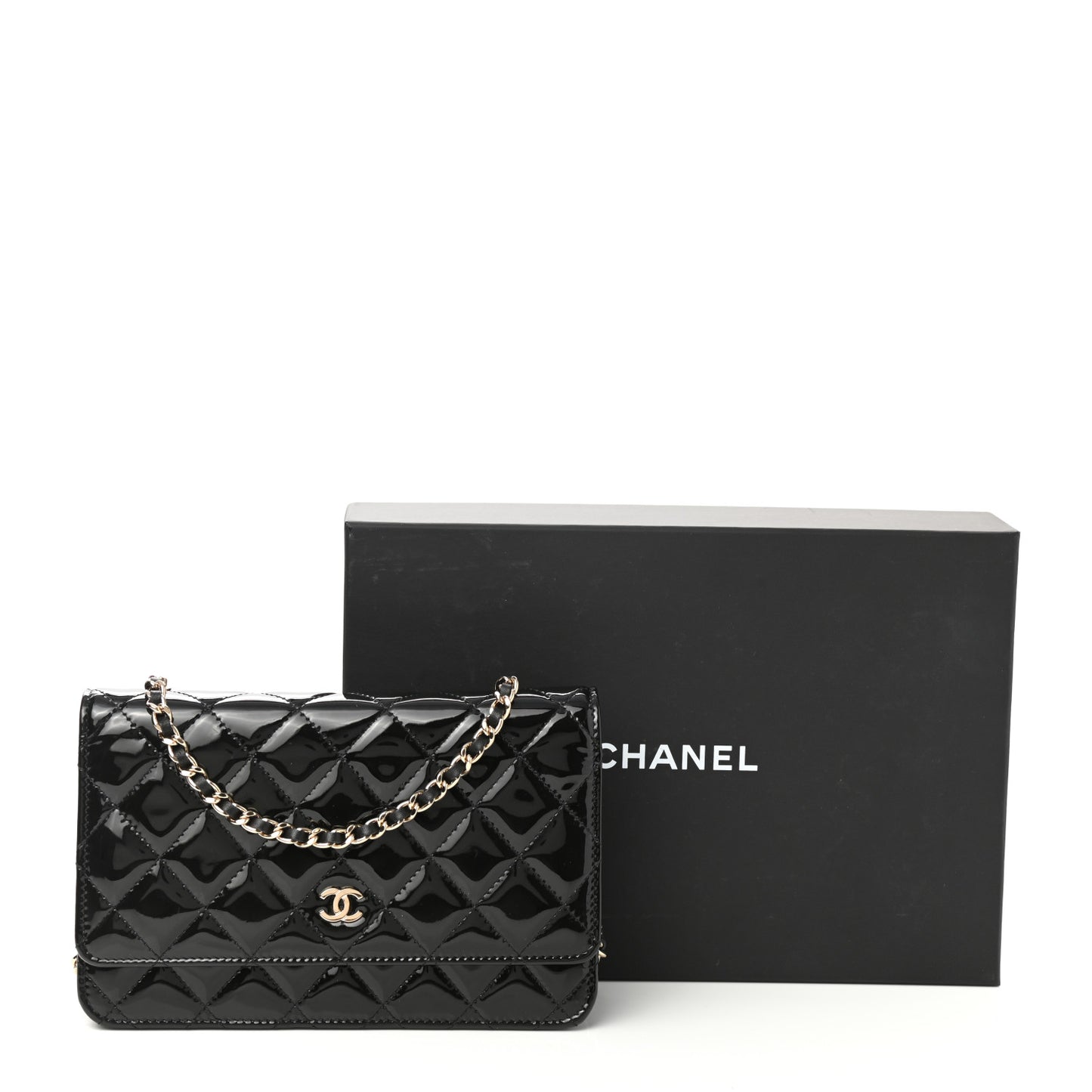 Patent Quilted Wallet On Chain WOC Black