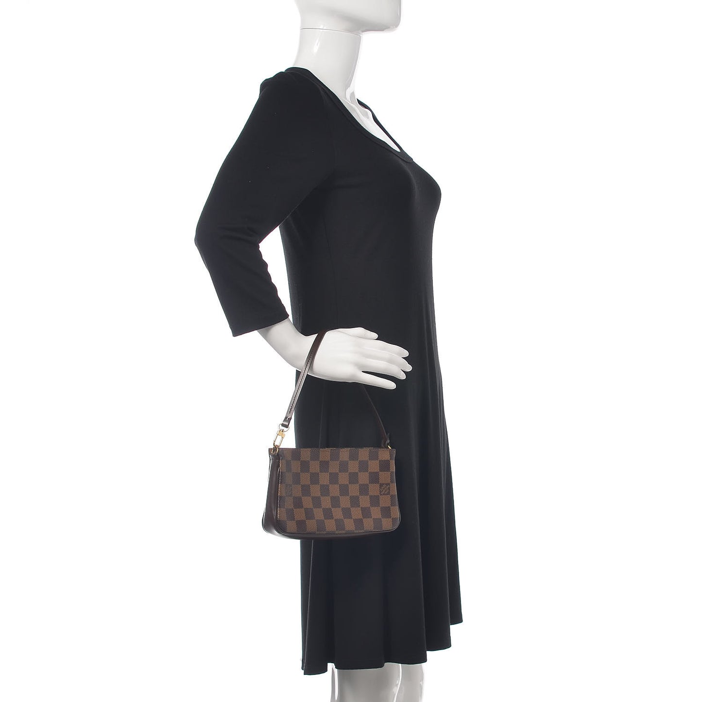 Damier Ebene Navona Pochette Accessories