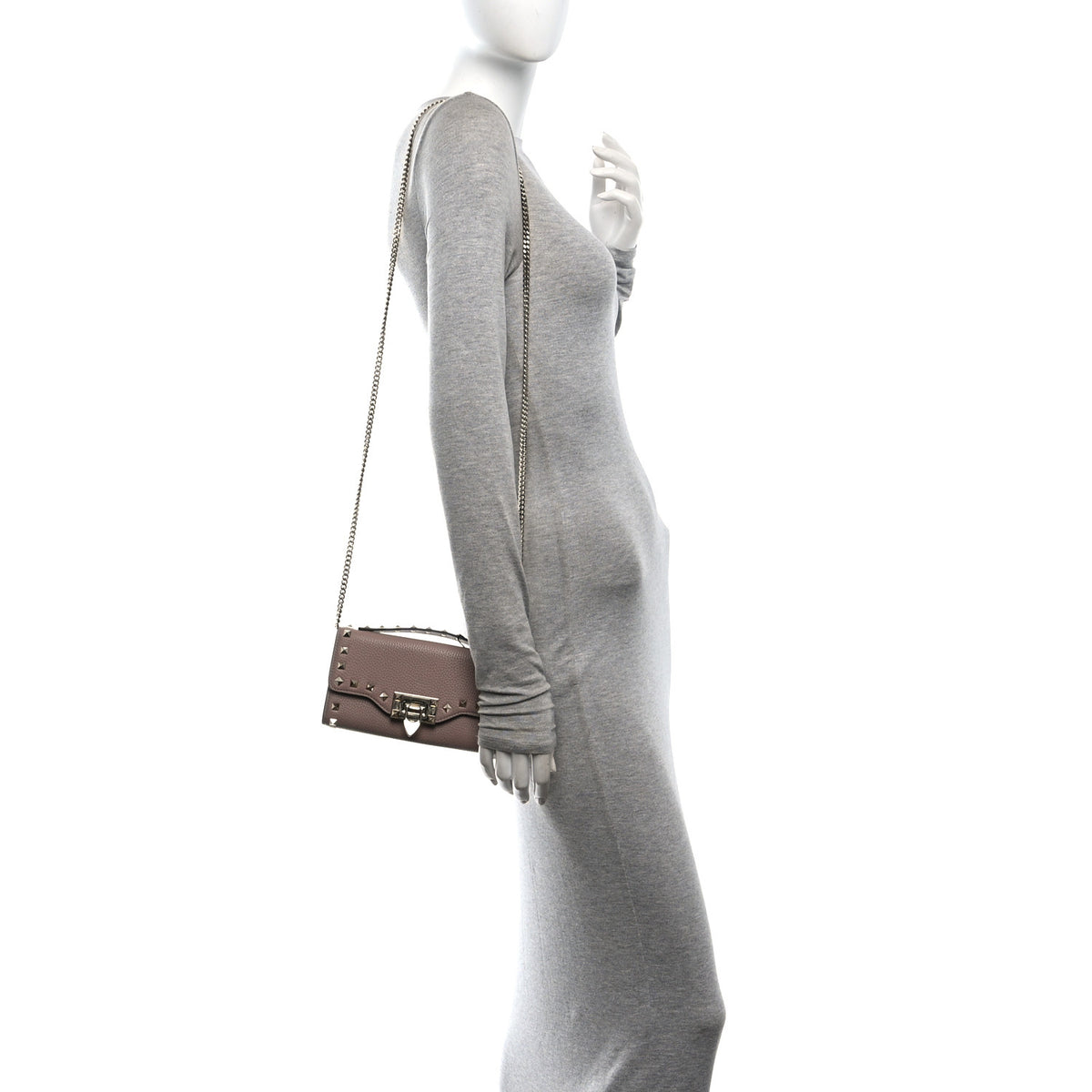 Pebbled Calfskin Rockstud Flip Lock Wallet On Chain Poudre
