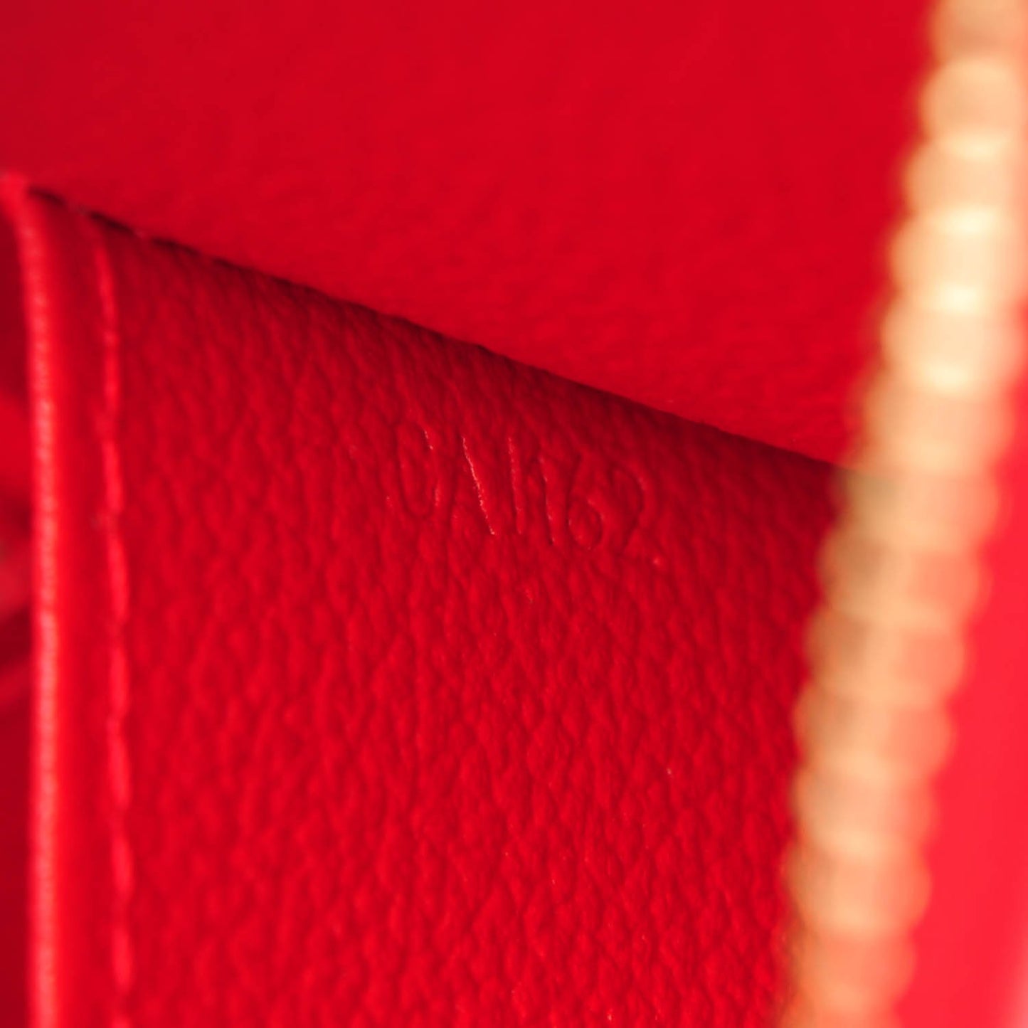 Vernis Cosmetic Pouch Rouge Grenadine