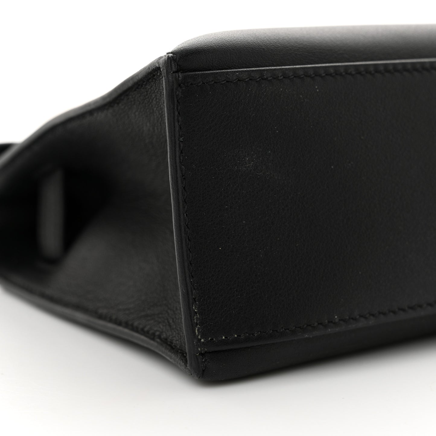 Swift Kelly Pochette Clutch Black