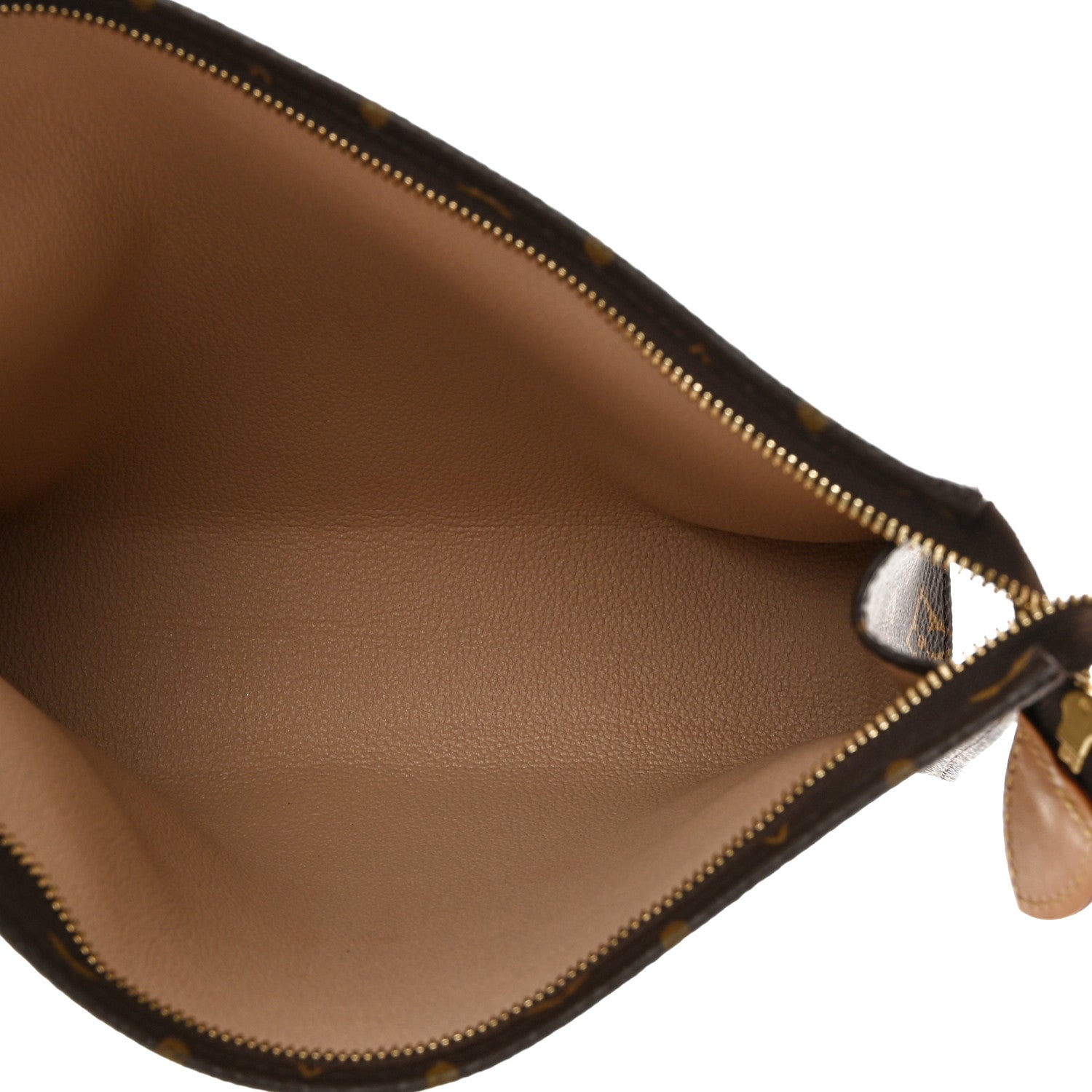 Louis Vuitton Monogram Toiletry Pouch 26 5 of 7