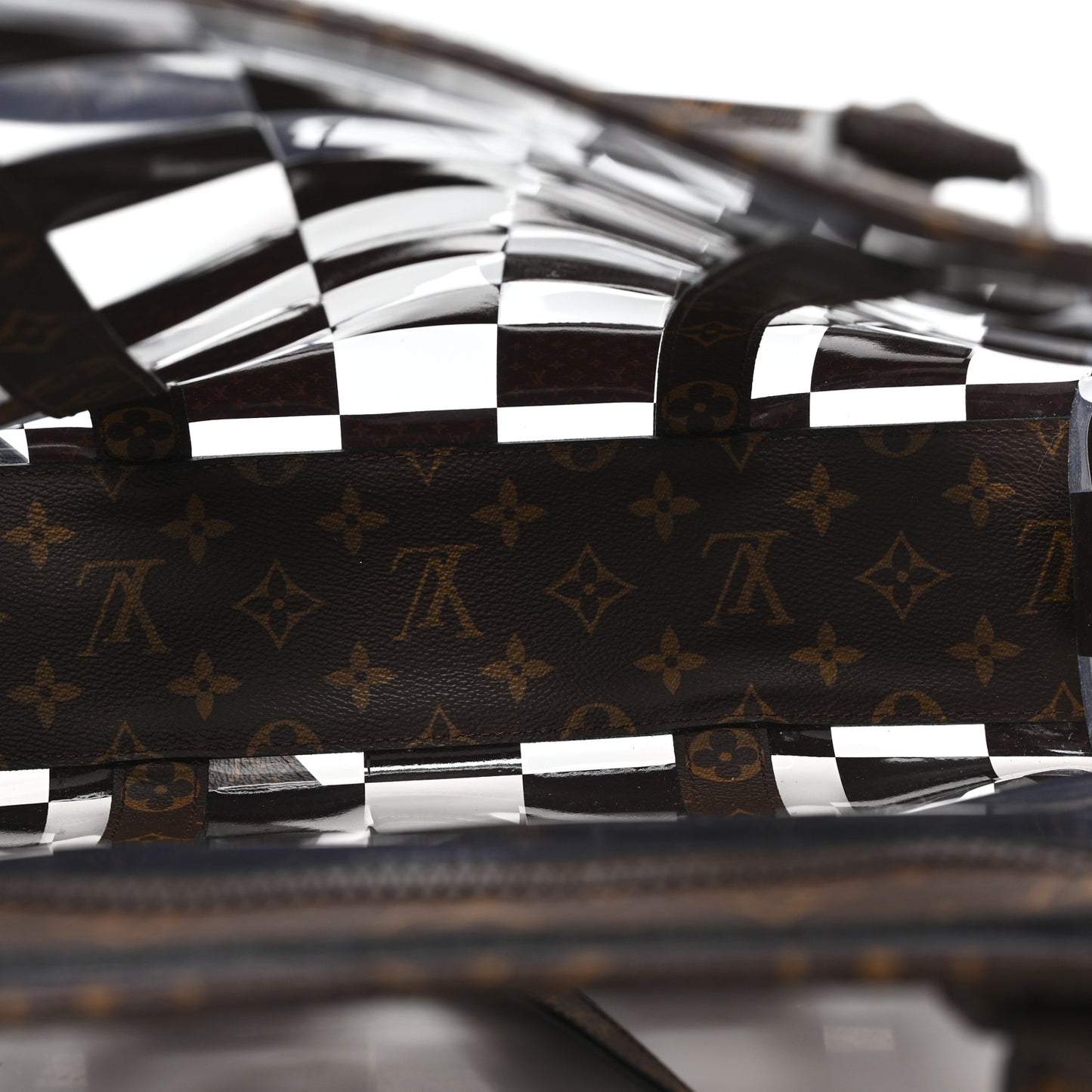 PVC Monogram Chess Sac Plat