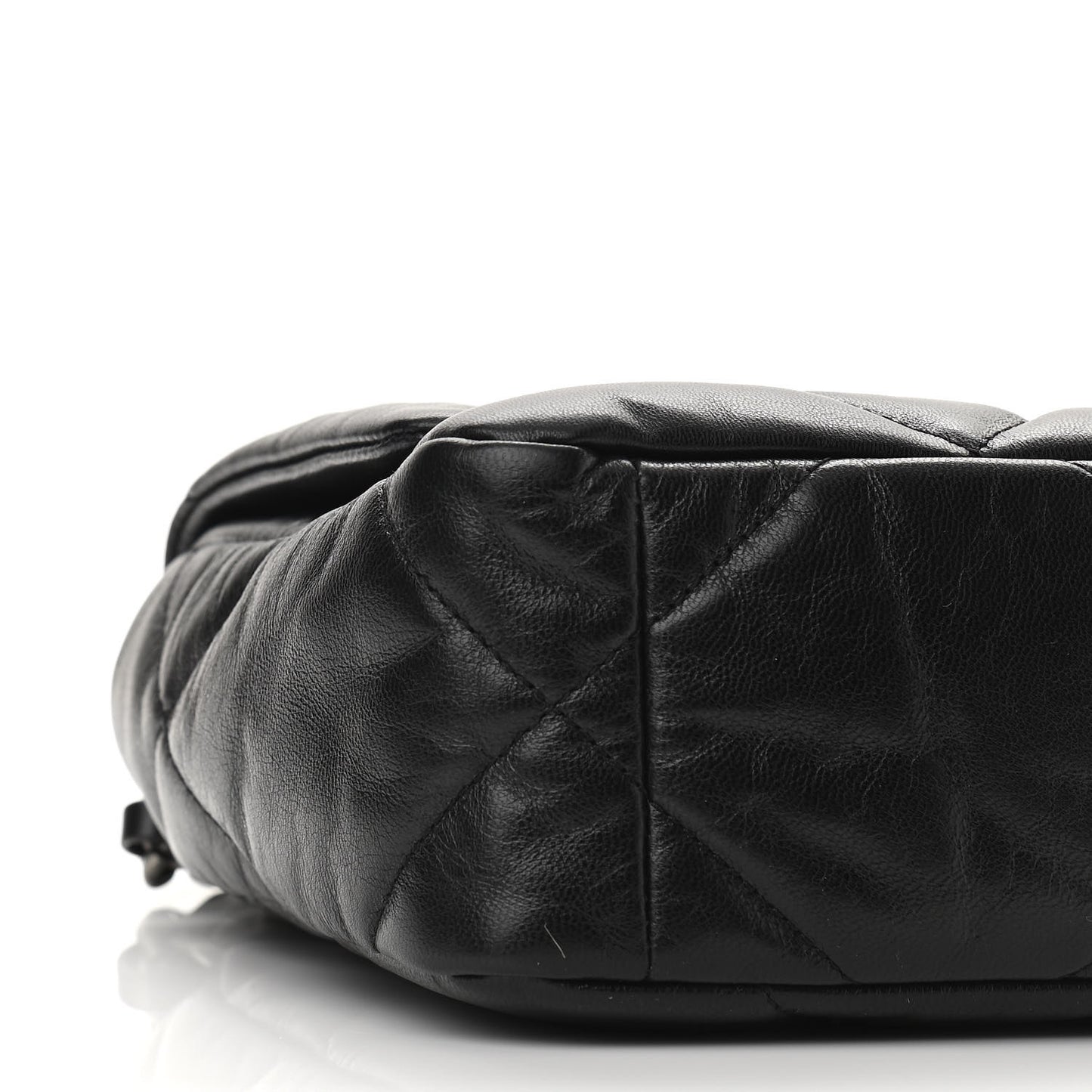 Goatskin Quilted Medium Chanel 19 Flap Black