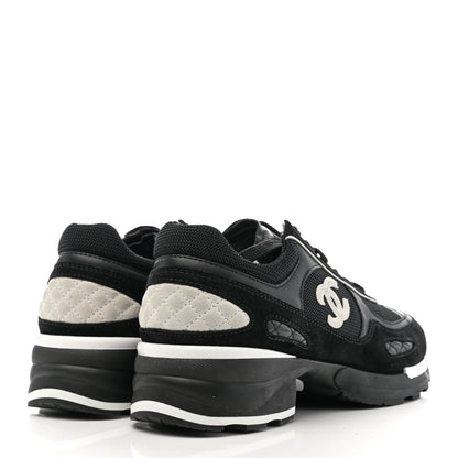 Chanel Mixed Fibers Suede Shiny Calfskin Womens CC Sneakers 39.5 Black 4 of 10