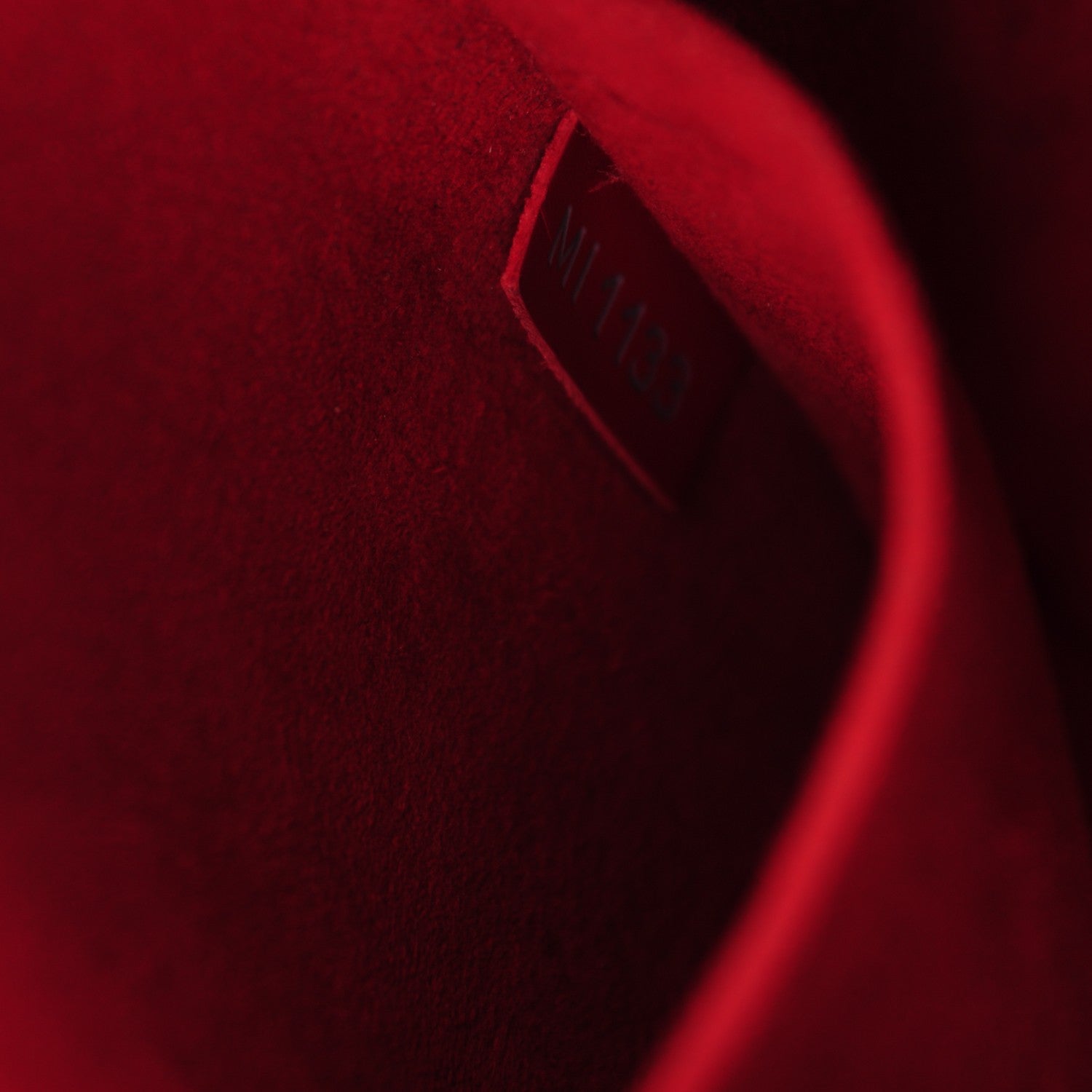 Louis Vuitton Epi Alma GM Carmine 6 of 8