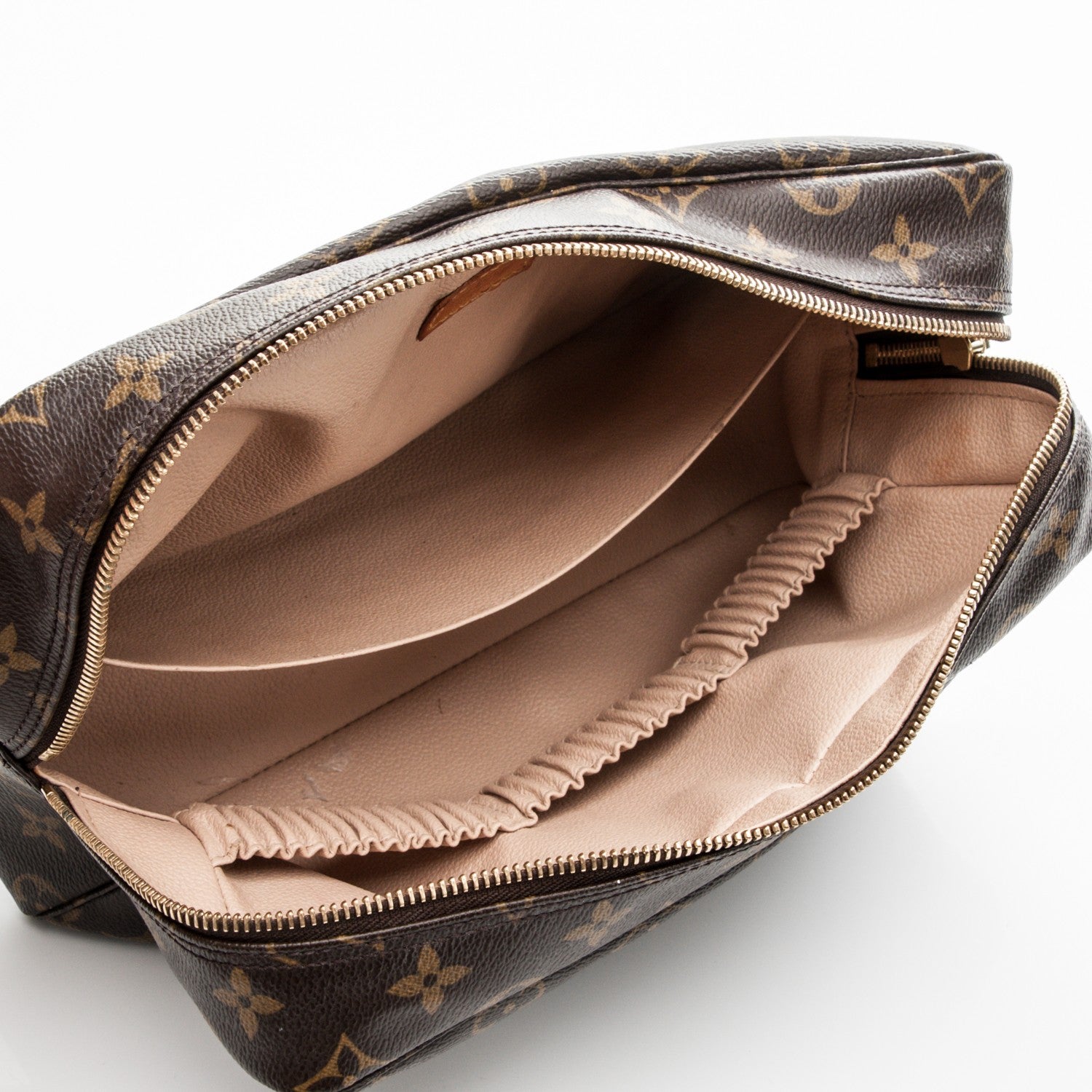 Louis Vuitton Monogram Trousse Toilette 28 5 of 10