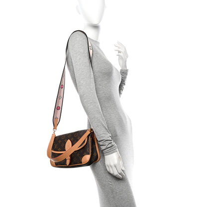 Louis Vuitton Monogram Diane Black 2 of 9