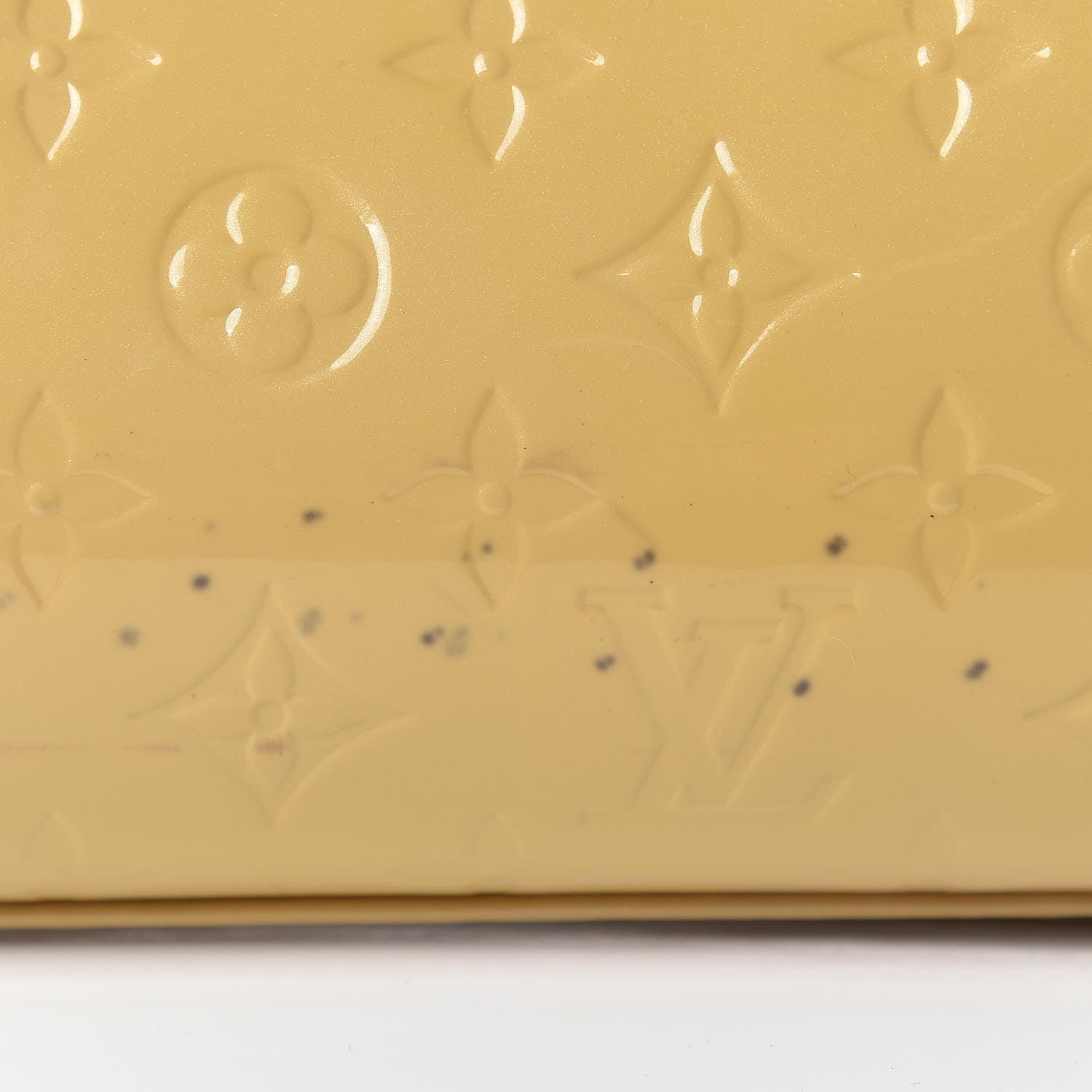 Louis Vuitton Vernis Brea MM Dune 10 of 22