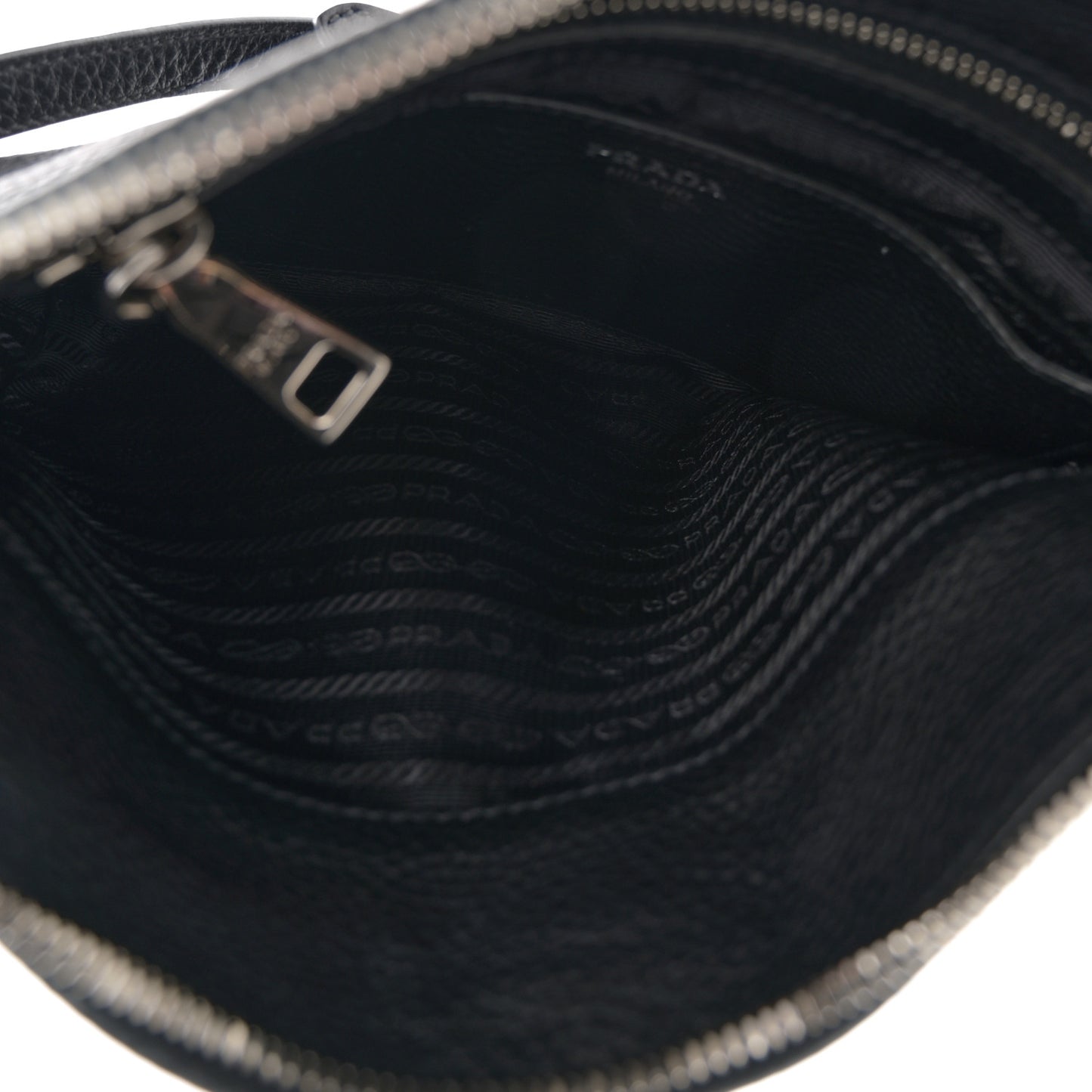 Vitello Daino Zippered Crossbody Bag Black