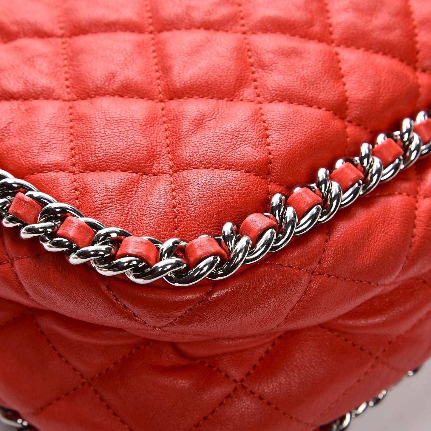 Washed Lambskin Quilted Maxi Chain Around Flap Red