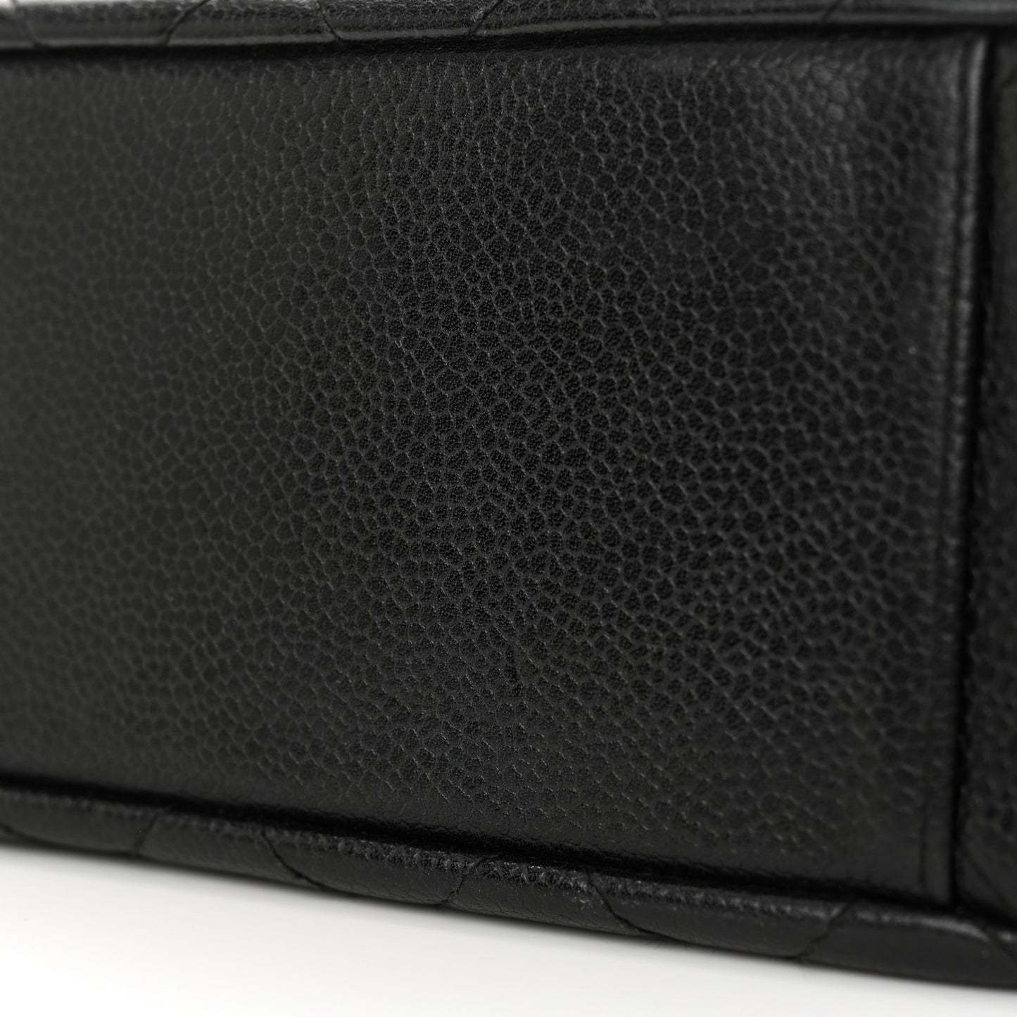 Caviar Quilted Flap Shoulder Bag Black