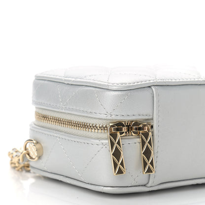 Chanel Metallic Lambskin Quilted Top Handle Vanity Case Silver 9 of 11