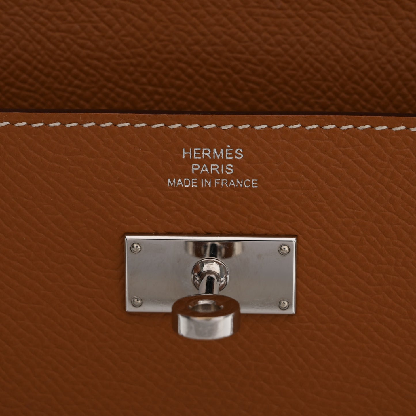 Epsom Kelly Longue Wallet Gold