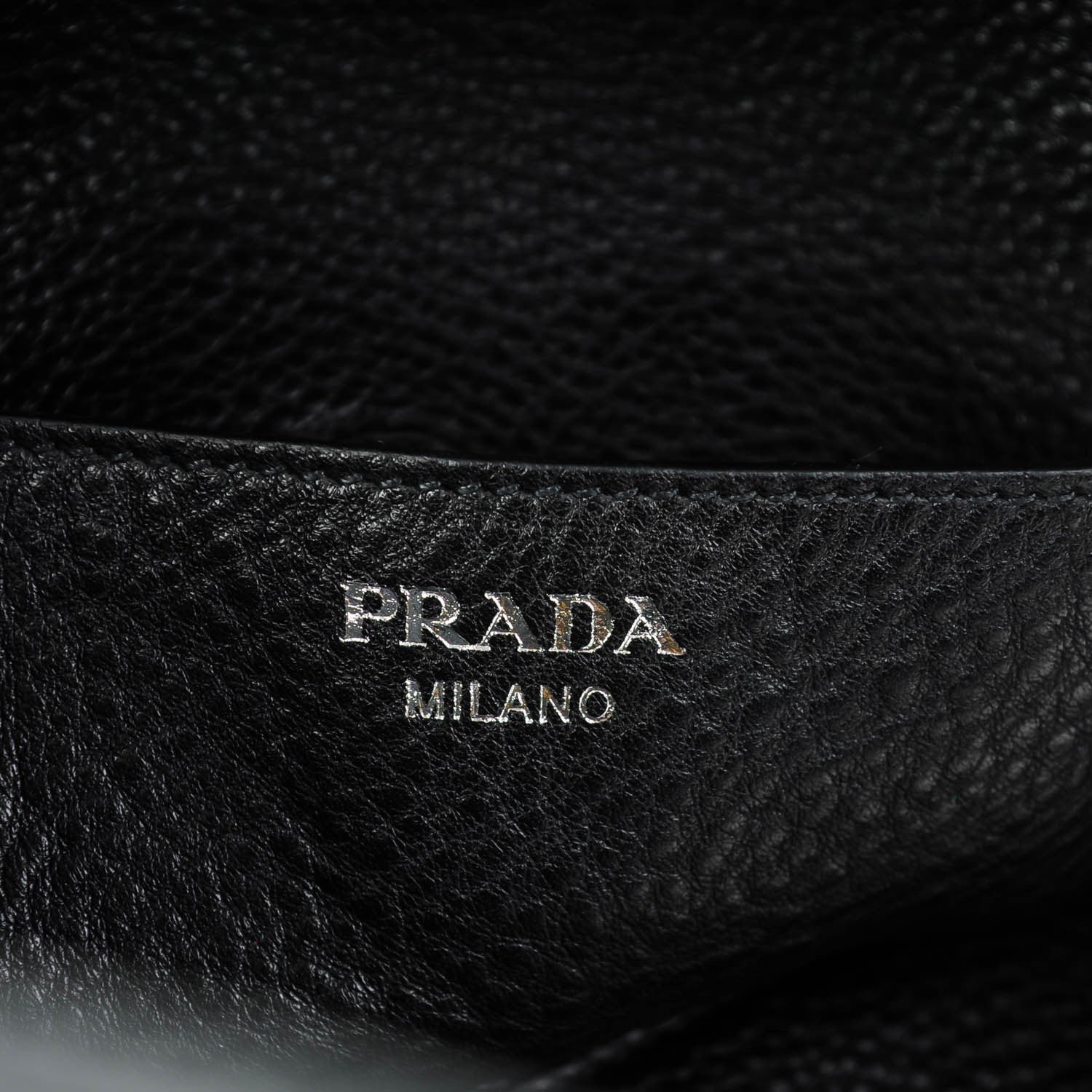 Prada Vitello Daino Medium Pocket Hobo Bag Nero Black 6 of 9