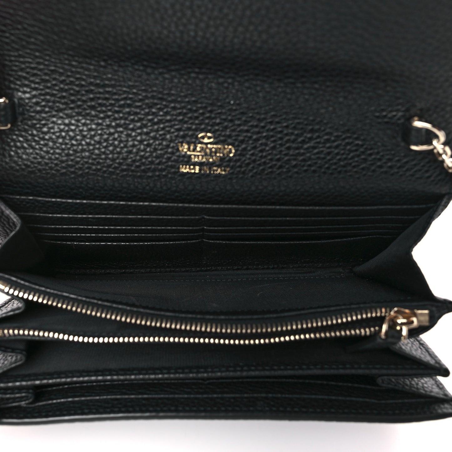 Pebbled Calfskin Rockstud Envelope Wallet On Chain Black