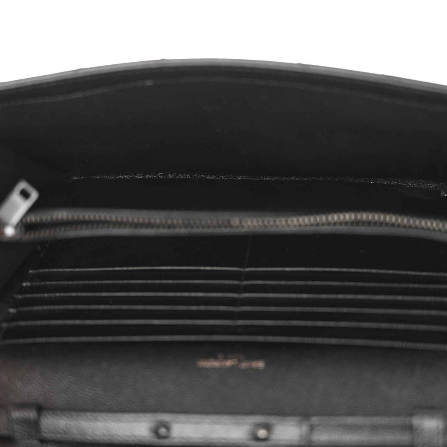 Saint Laurent Grain De Poudre Matelasse Chevron Monogram Monochrome Chain Wallet Black 5 of 11