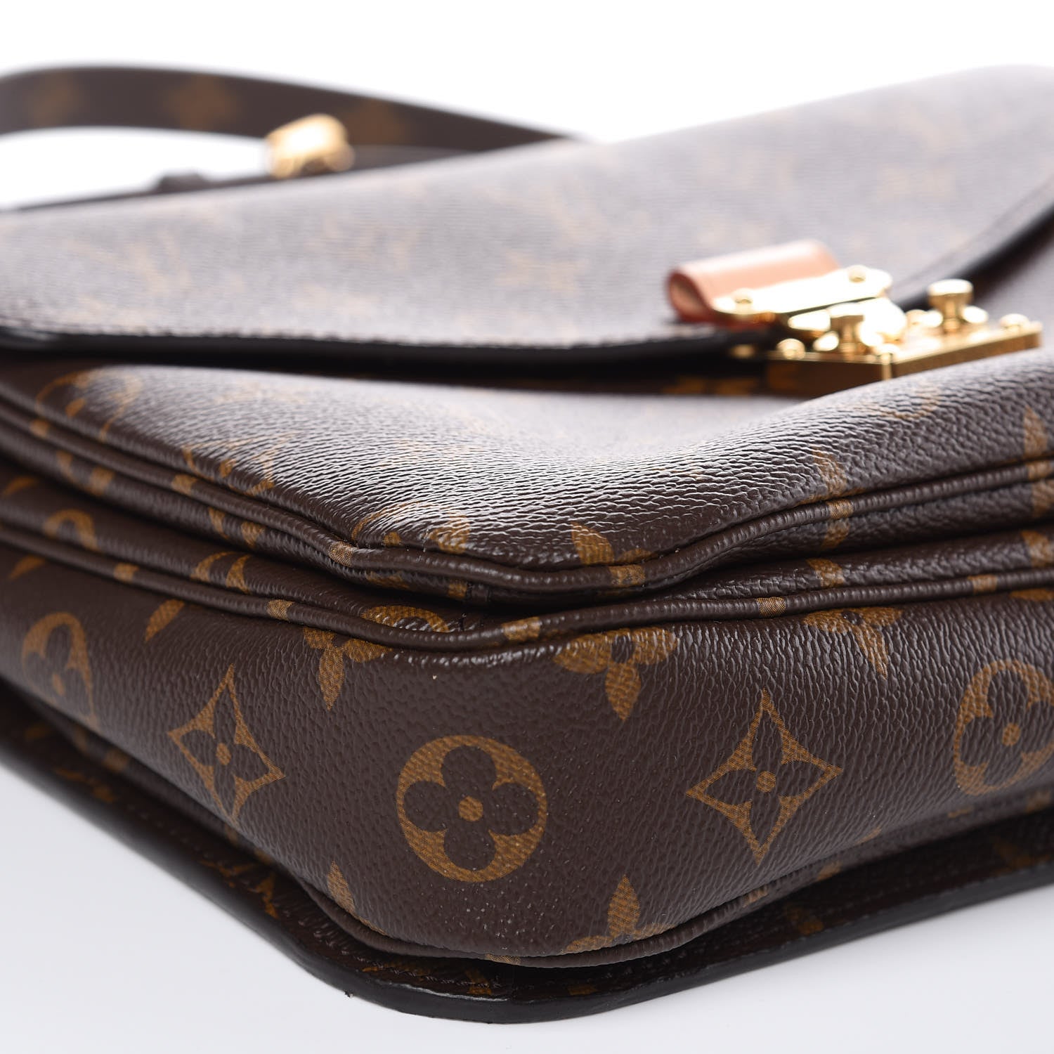 Louis Vuitton Monogram Pochette Metis 8 of 13