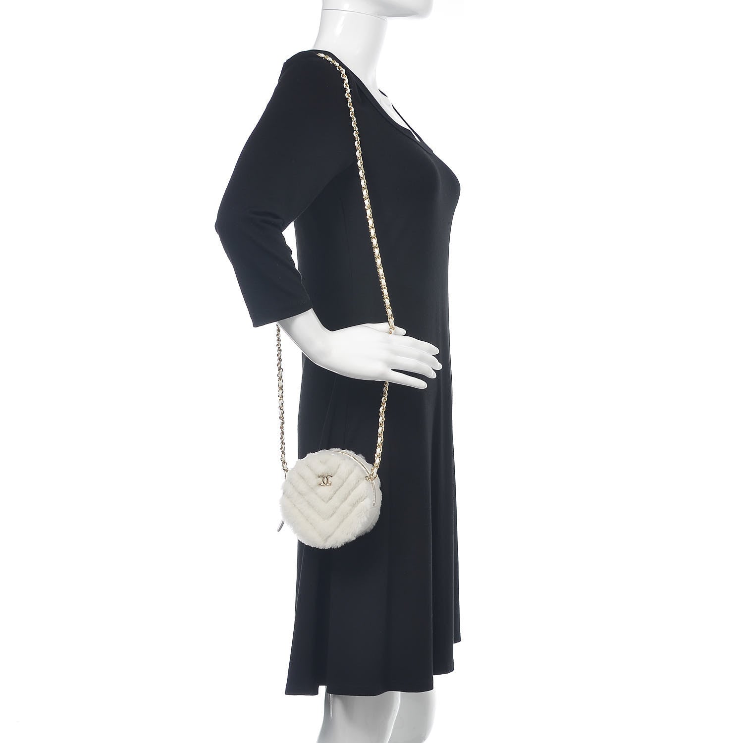 Chanel Fur Chevron Quilted Round Clutch With Chain White 2 of 10