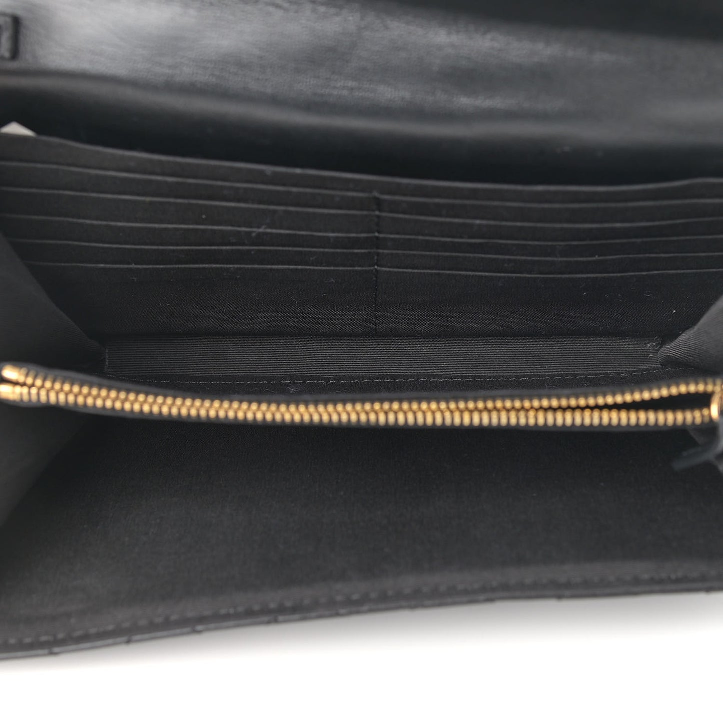 Lambskin Quilted Medusa Wallet On Chain Crossbody Black