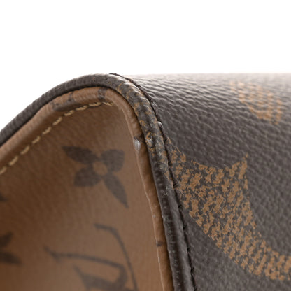 Louis Vuitton Reverse Monogram Giant Onthego MM 11 of 12