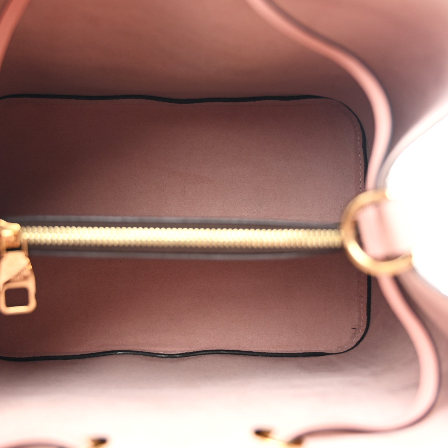 Louis Vuitton Monogram Neonoe MM Rose Poudre 8 of 18