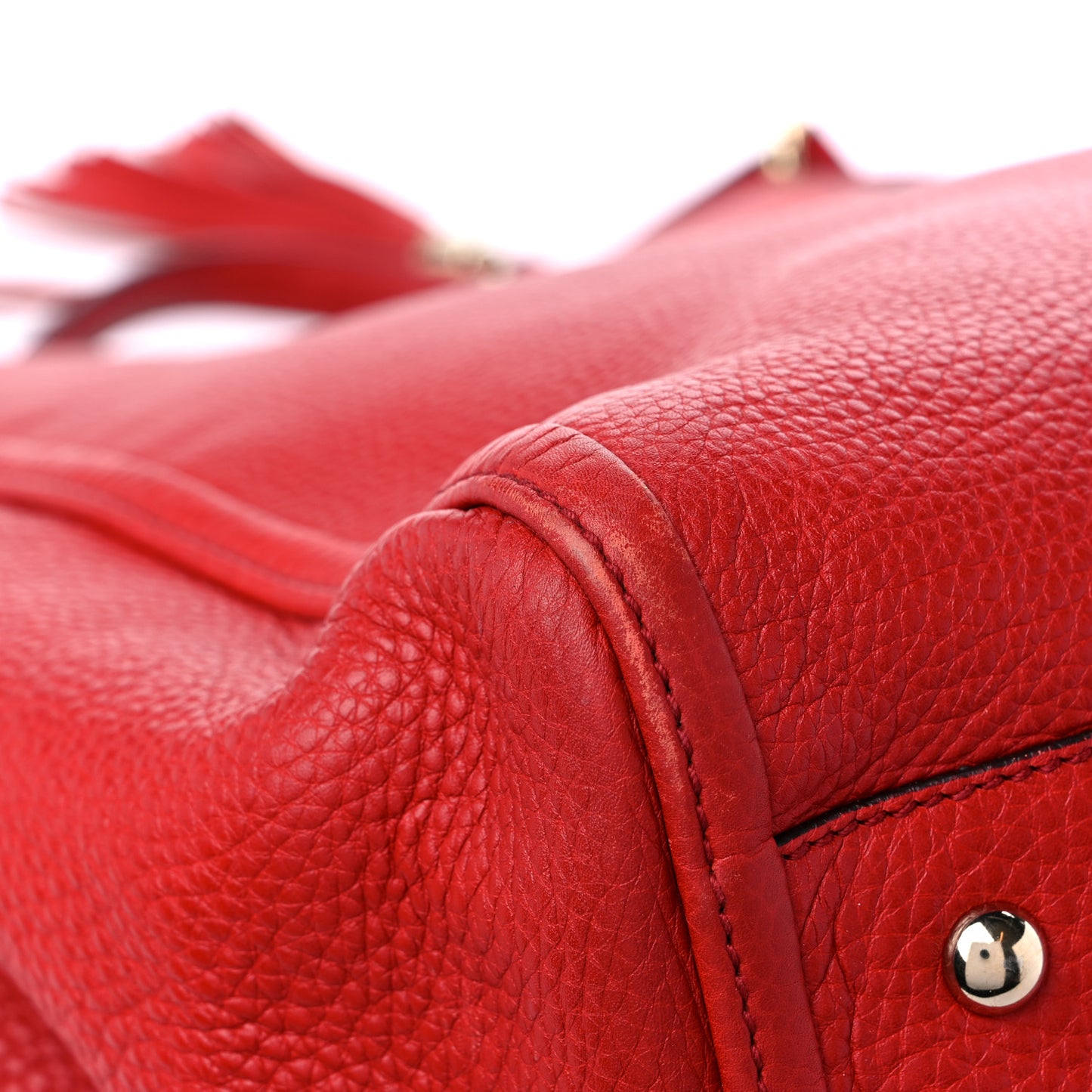 Pebbled Calfskin Large Soho Shoulder Bag Red