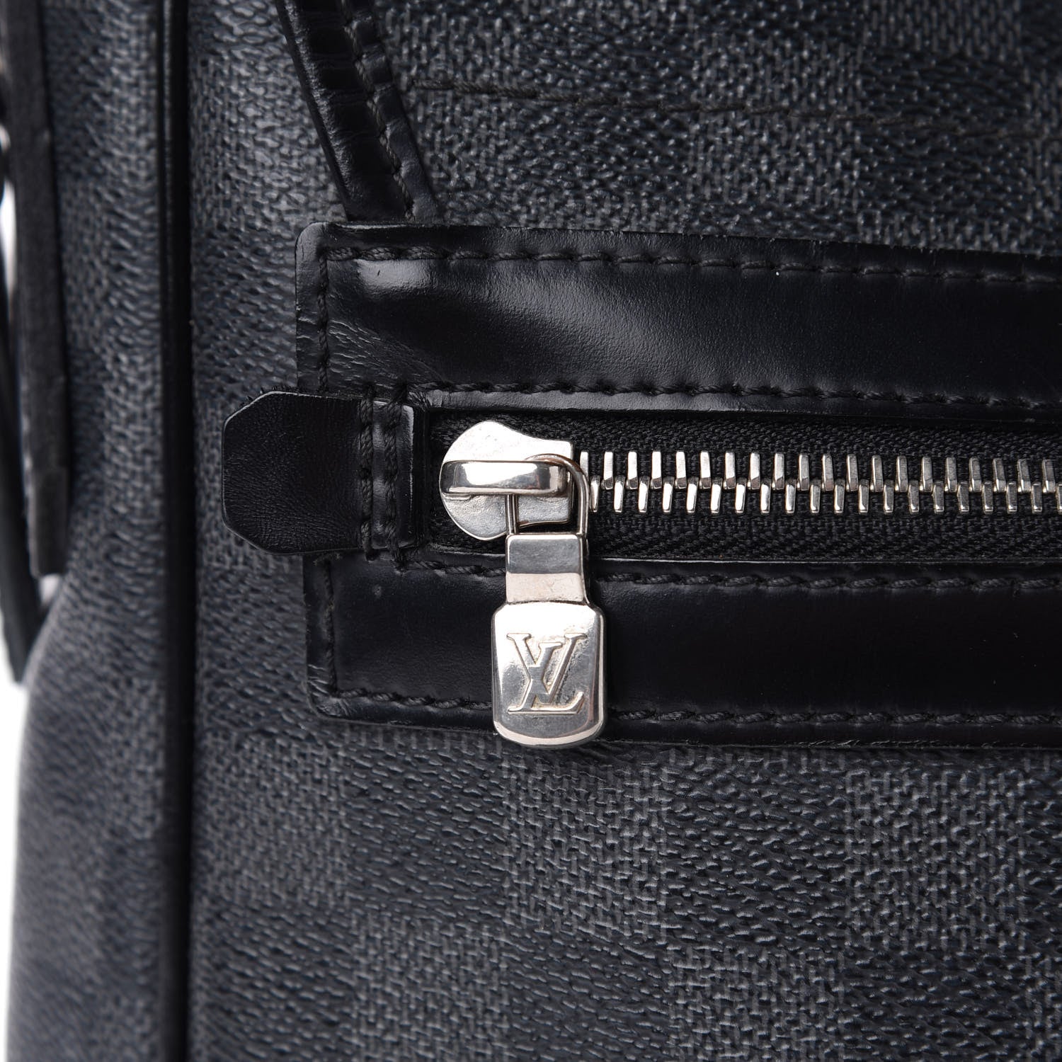 Louis Vuitton Damier Graphite Daniel MM 10 of 10