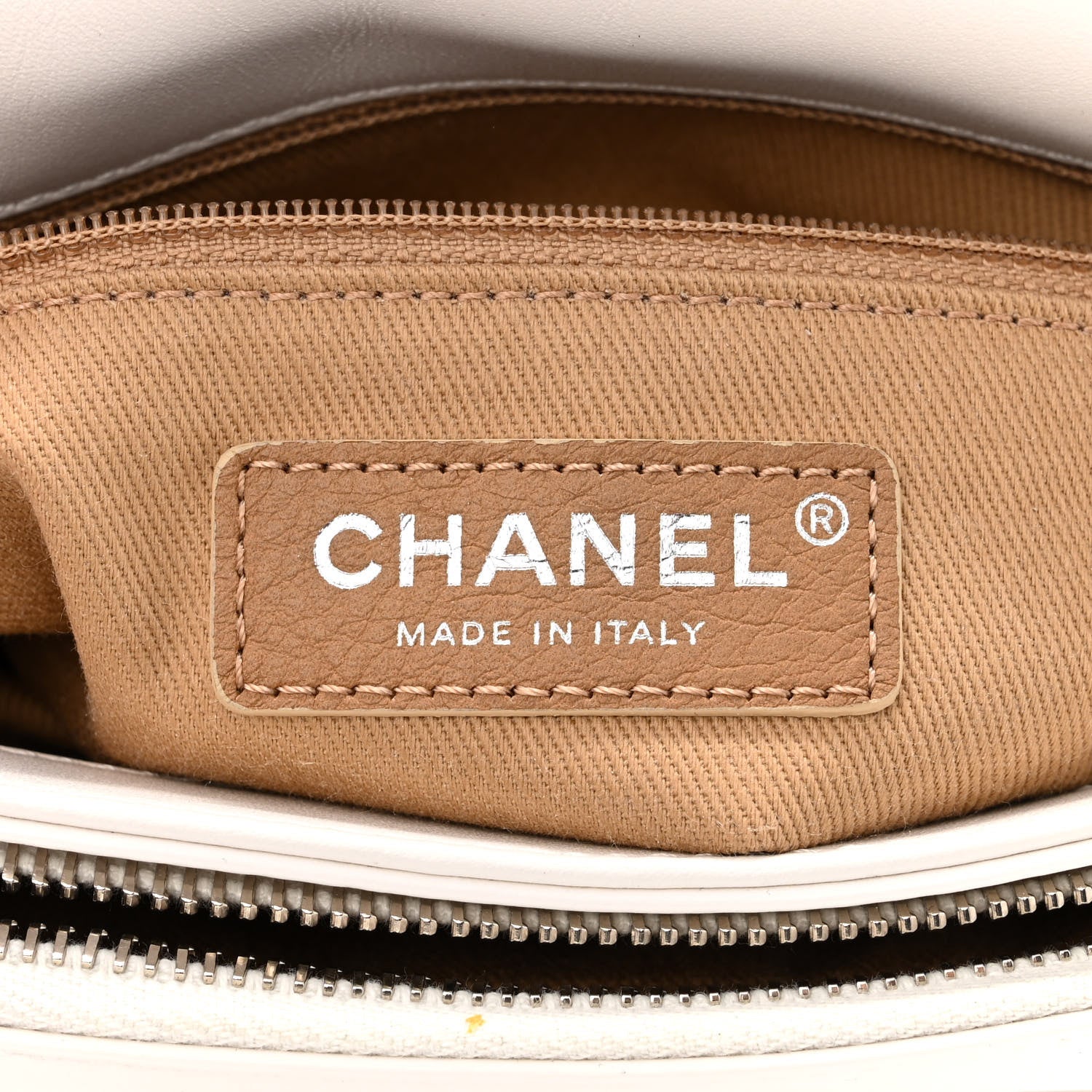 Chanel Aged Calfskin Quilted Express Zip Around Flap White 7 of 12