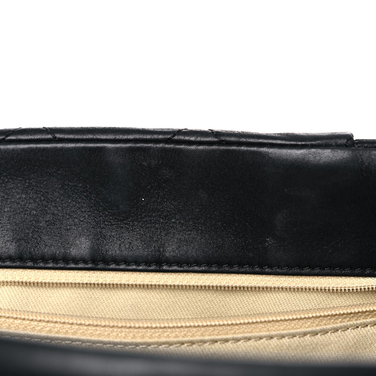Iridescent Calfskin Medium Chic Quilt Flap Black