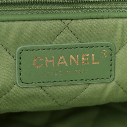 Chanel Shiny Caviar Quilted Chanel 22 Green 6 of 11