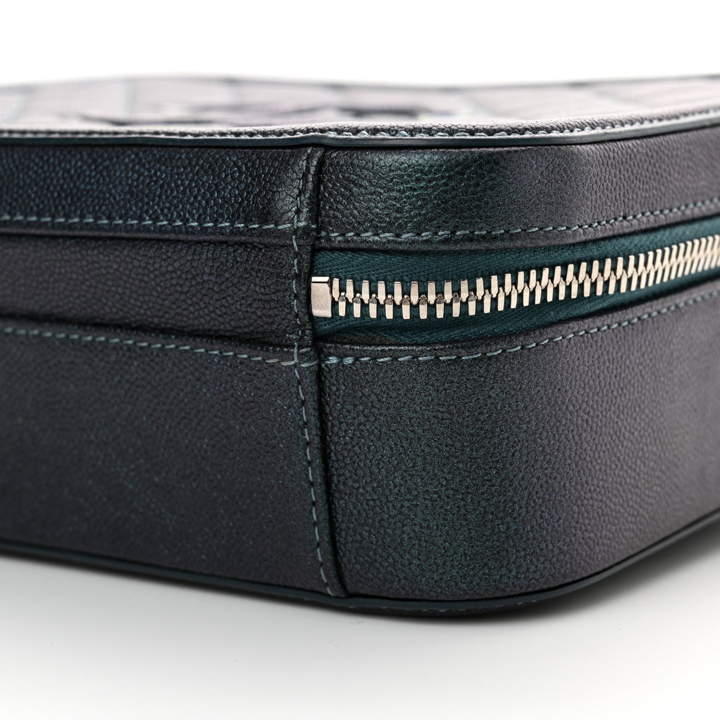Iridescent Caviar Quilted Medium CC Filigree Vanity Case Dark Turquoise