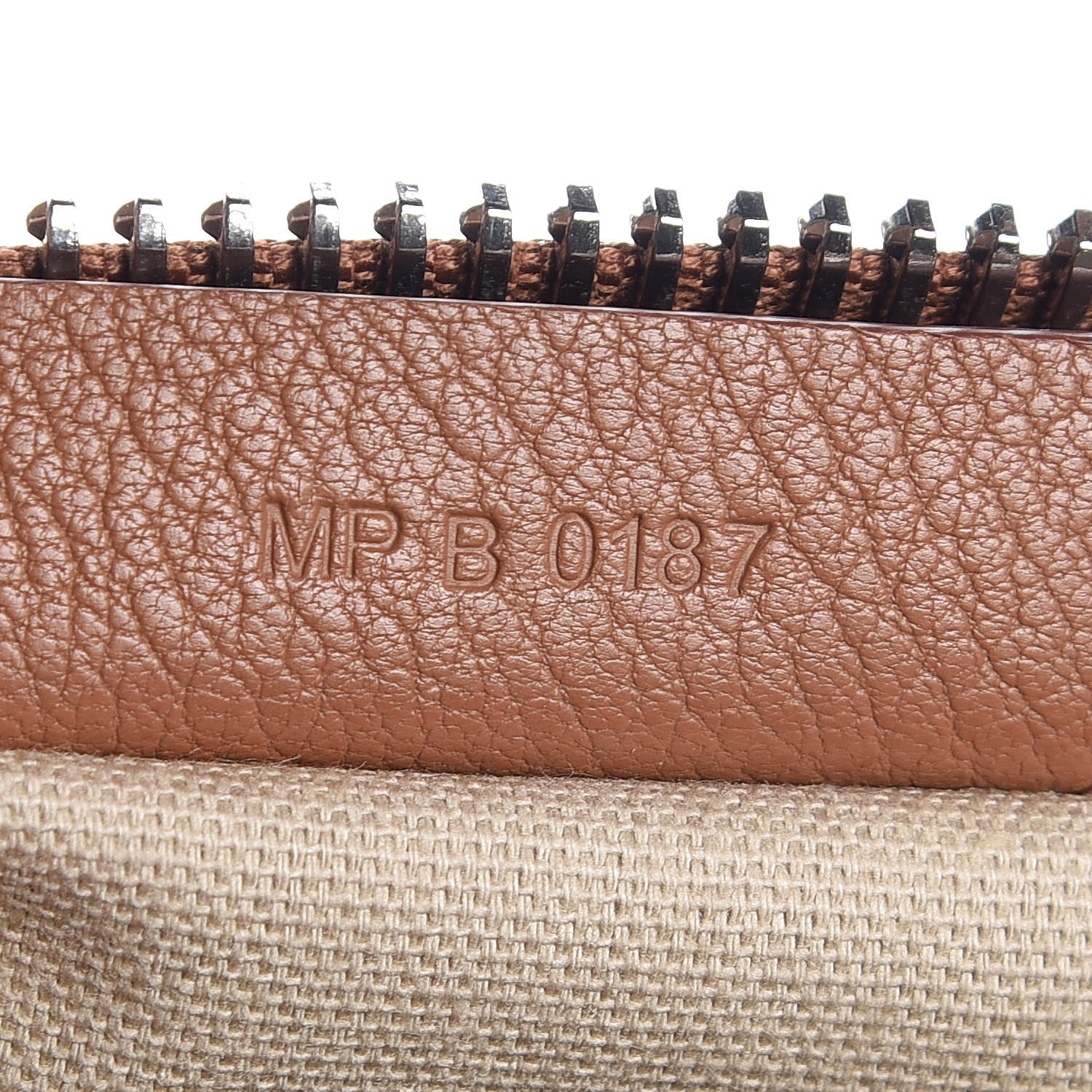Givenchy Sugar Goatskin Medium Antigona Cognac 8 of 8