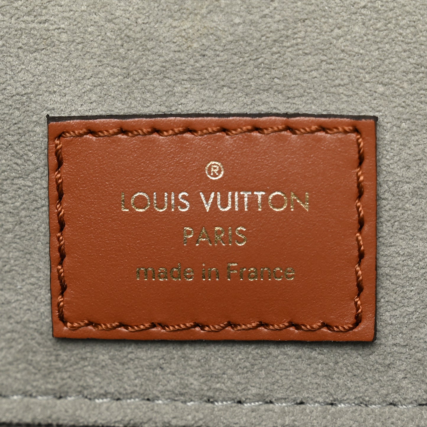 Metallic Monogram LV Garden OnTheGo MM Silver