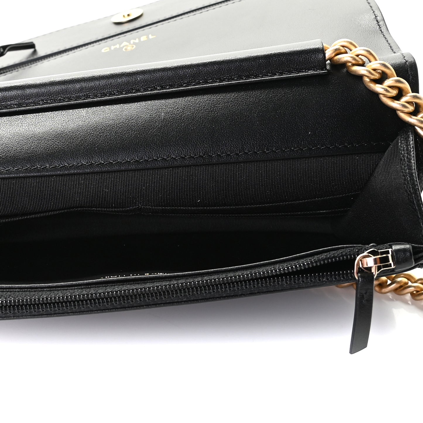 Caviar Quilted Boy Wallet On Chain WOC Black