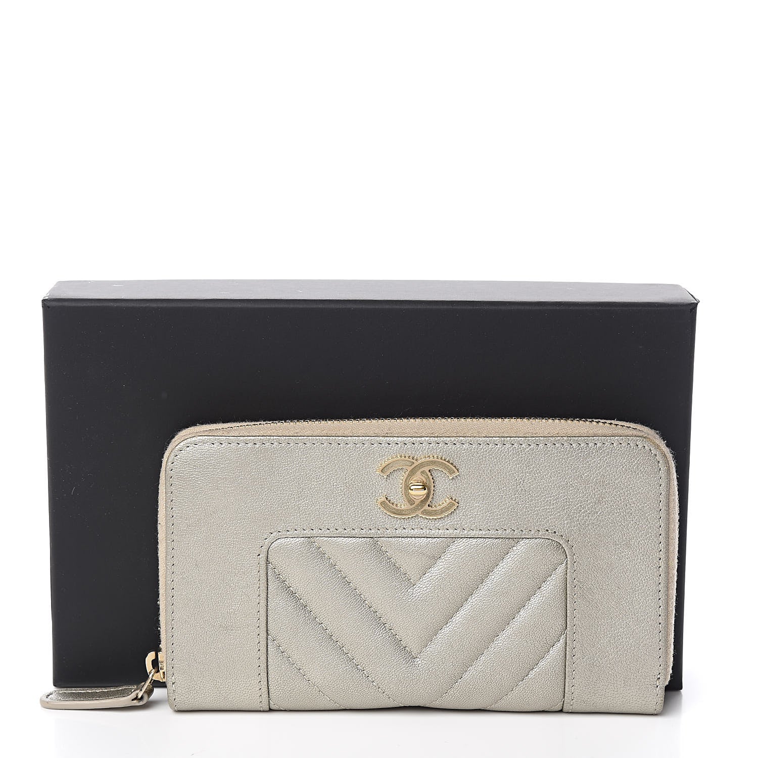 Chanel Metallic Sheepskin Quilted Mademoiselle Vintage Zip Around Wallet Light Gold 12 of 12