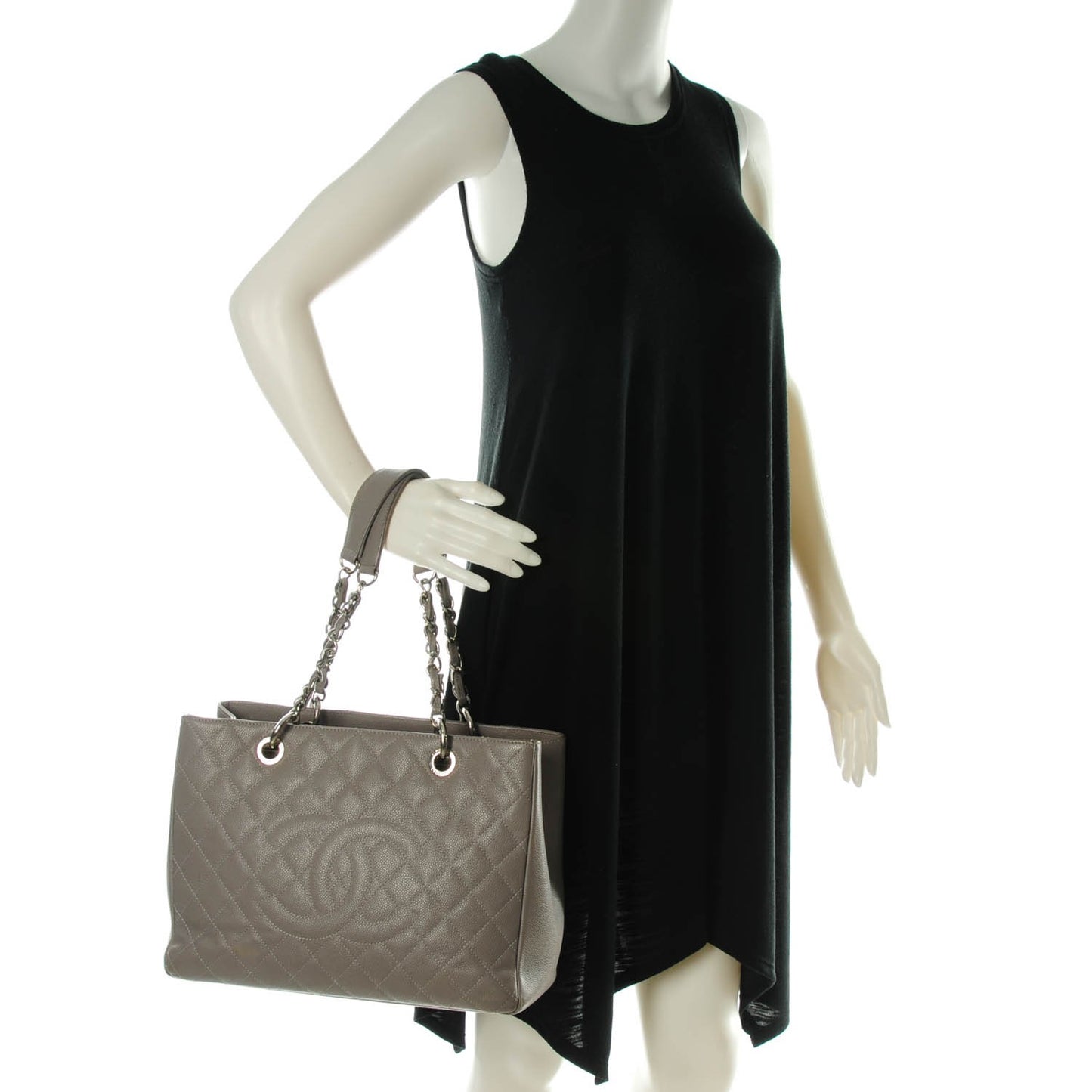 Caviar Quilted Grand Shopping Tote GST Light Grey