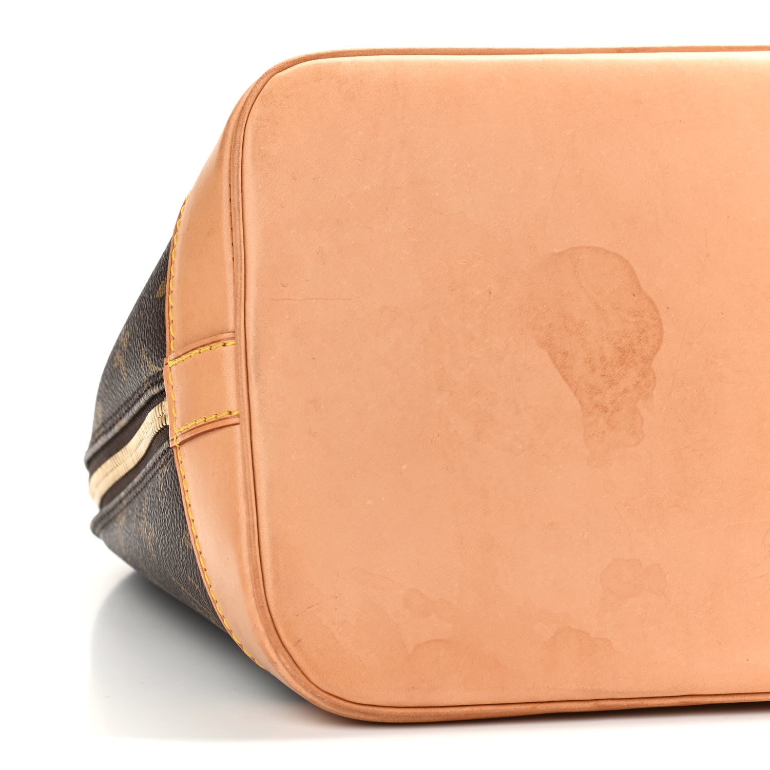 Louis Vuitton Monogram Alma PM 9 of 10