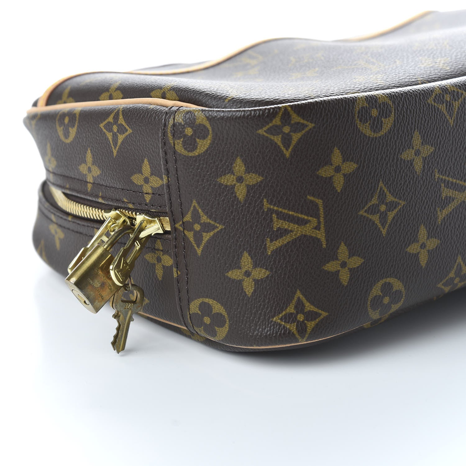 Louis Vuitton Monogram Trouville 6 of 10