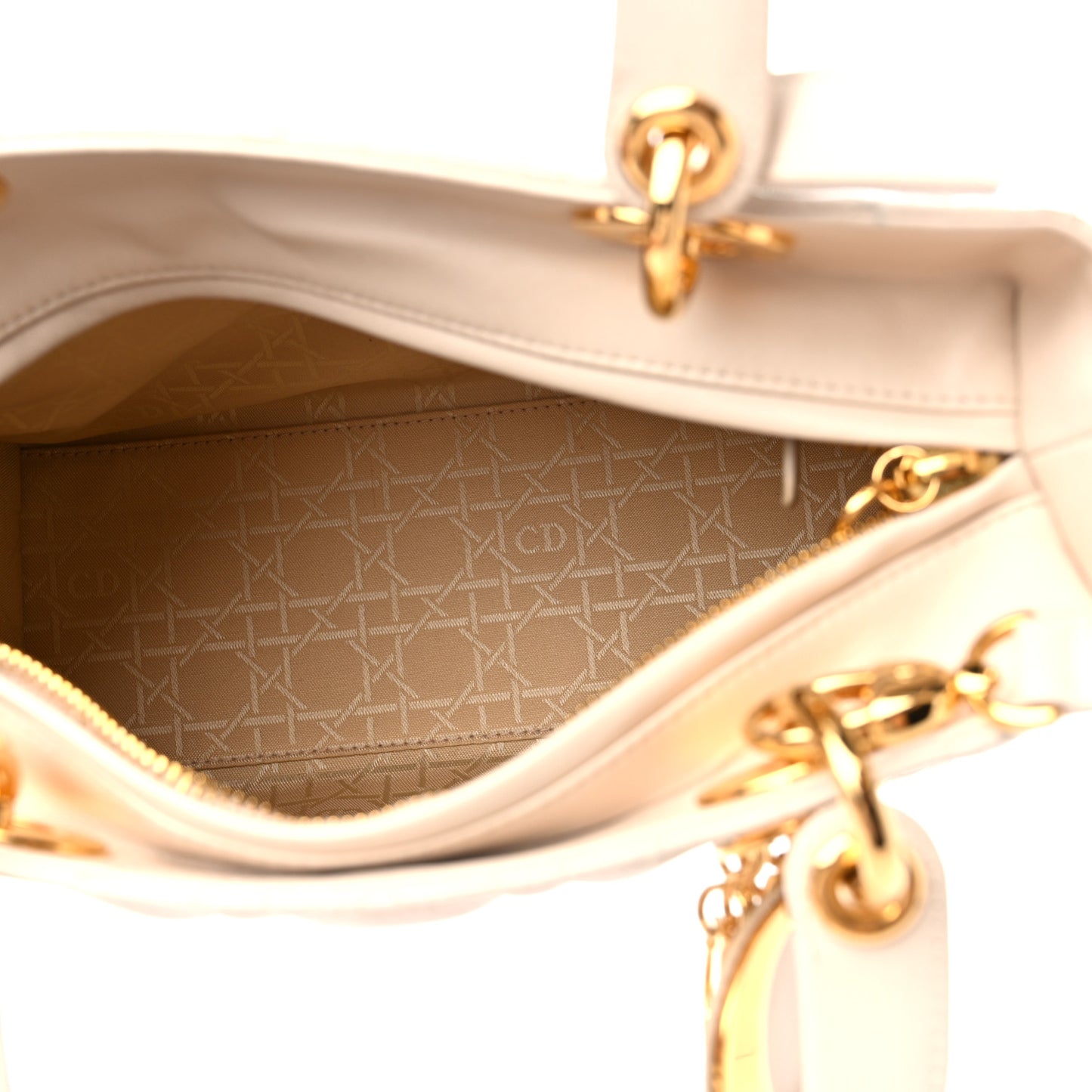 Lambskin Cannage Medium Lady Dior Light Beige