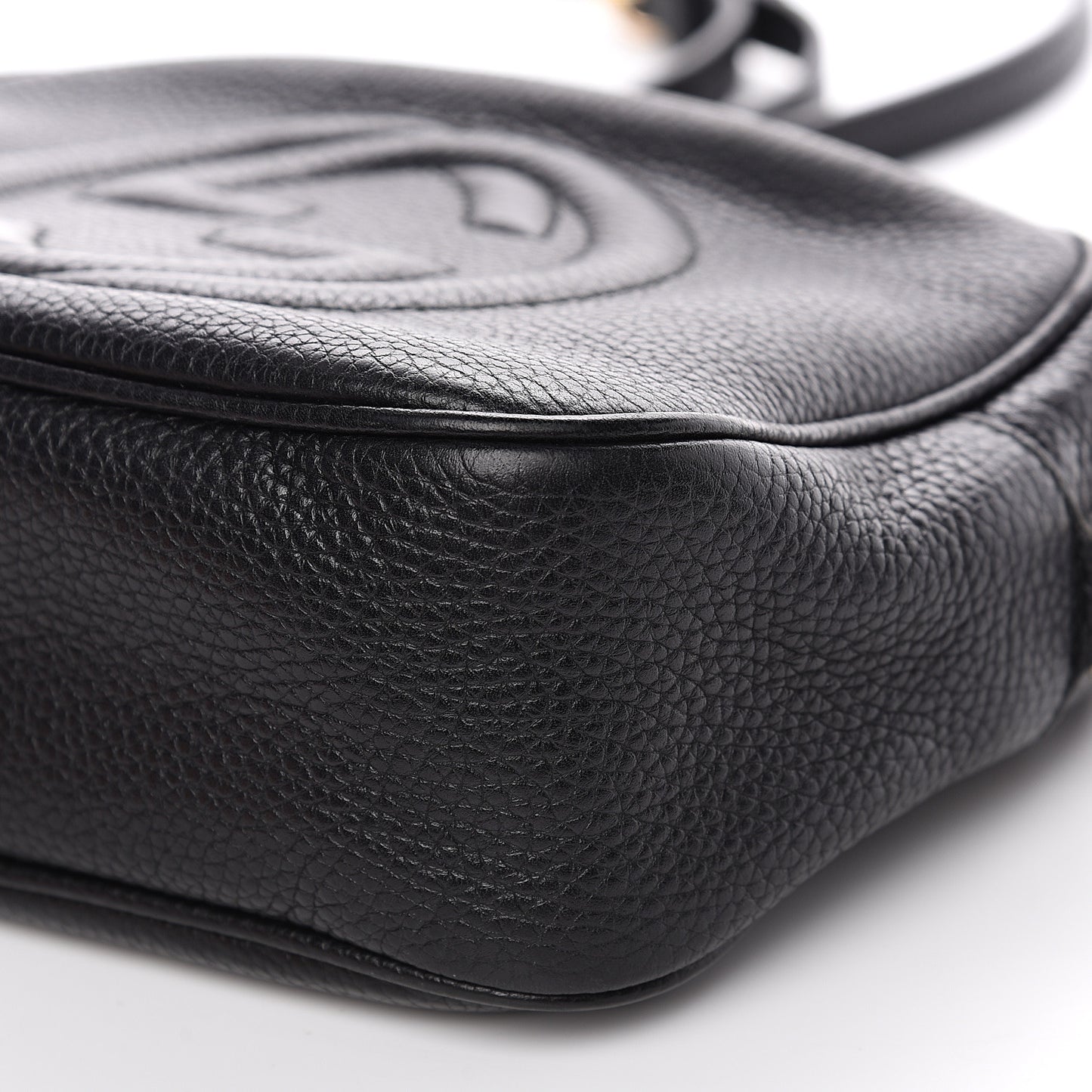 Pebbled Calfskin Small Soho Disco Bag Black