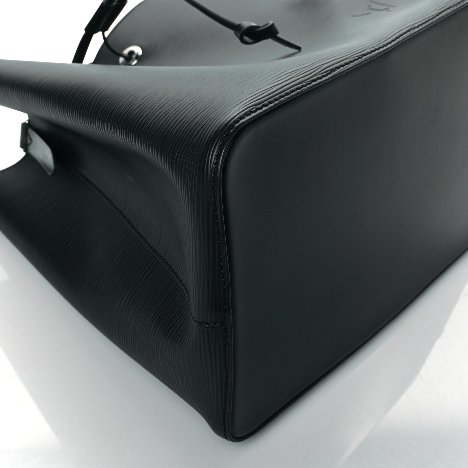 Louis Vuitton Epi Neonoe Black 8 of 9
