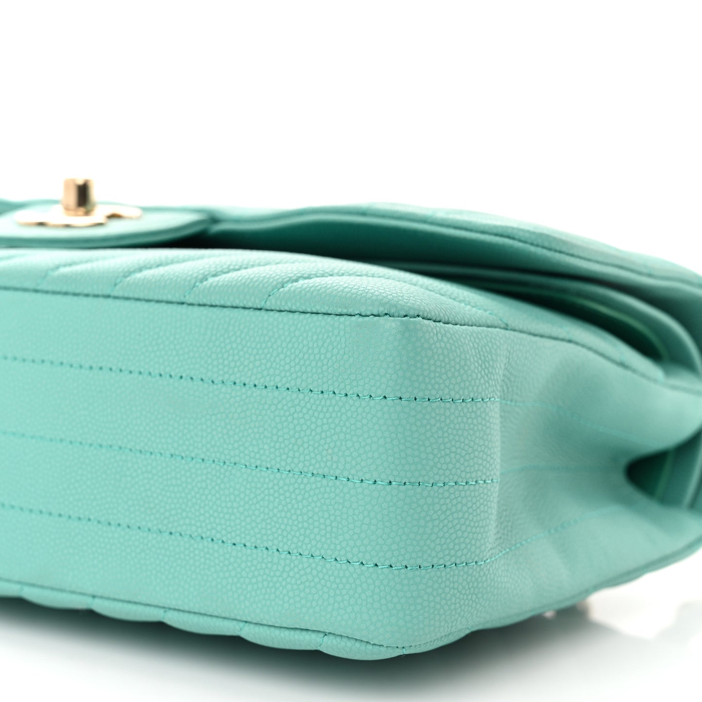 Caviar Flat Chevron Quilted Medium Double Flap Green