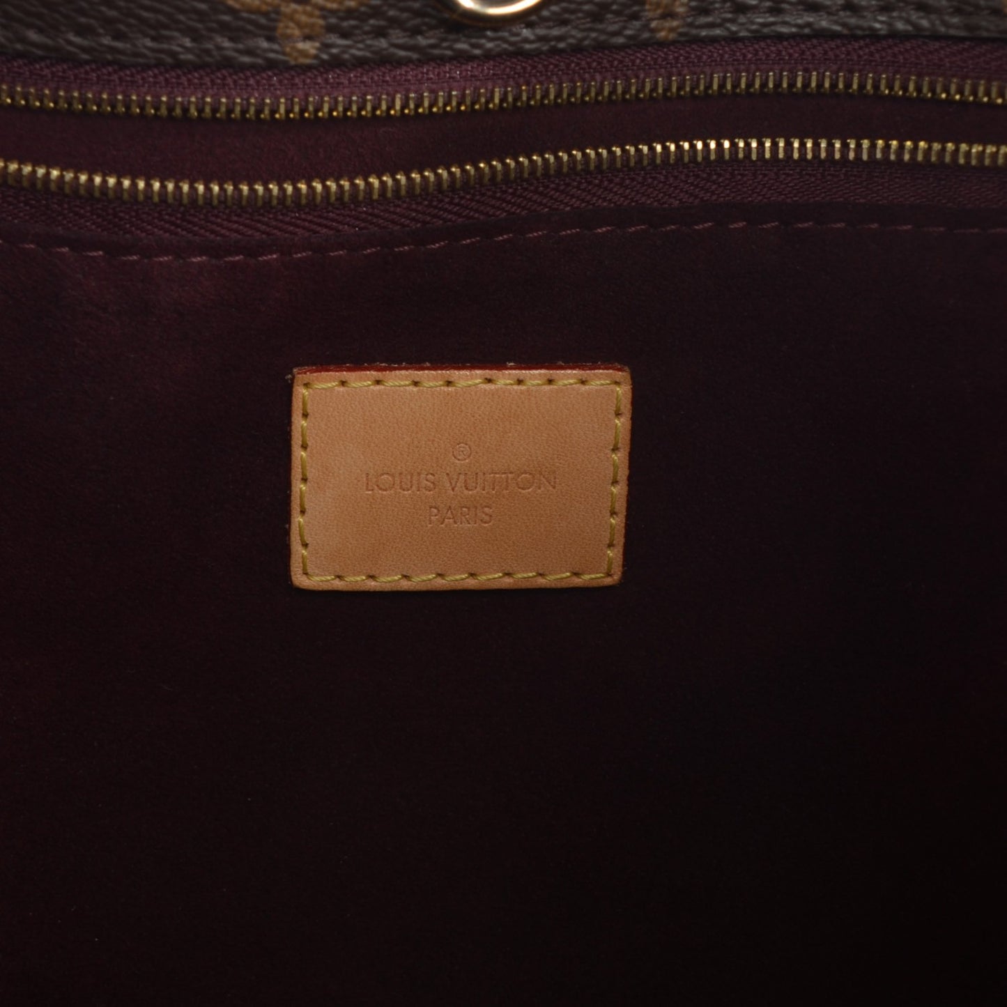 Monogram Voltaire
