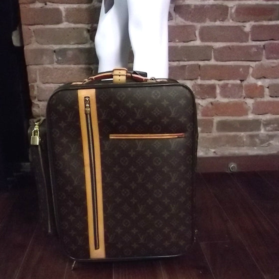 Louis Vuitton Monogram Canvas Pegase 60 2 of 10